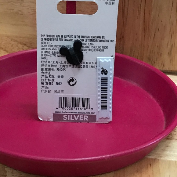 Disney Parks STITCH Luau Pin - Picture 3 of 4